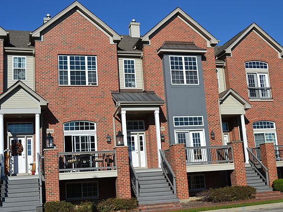 Front view with Deck