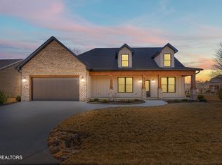 31036 Oberlin Ln, Glade Spring, VA 24340