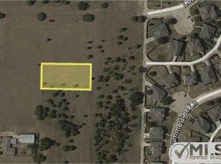 13 Tulip Trl, Desoto, TX 75115