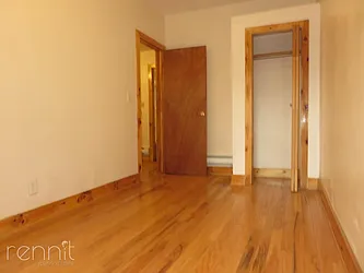 Rented by Rennit Inc.