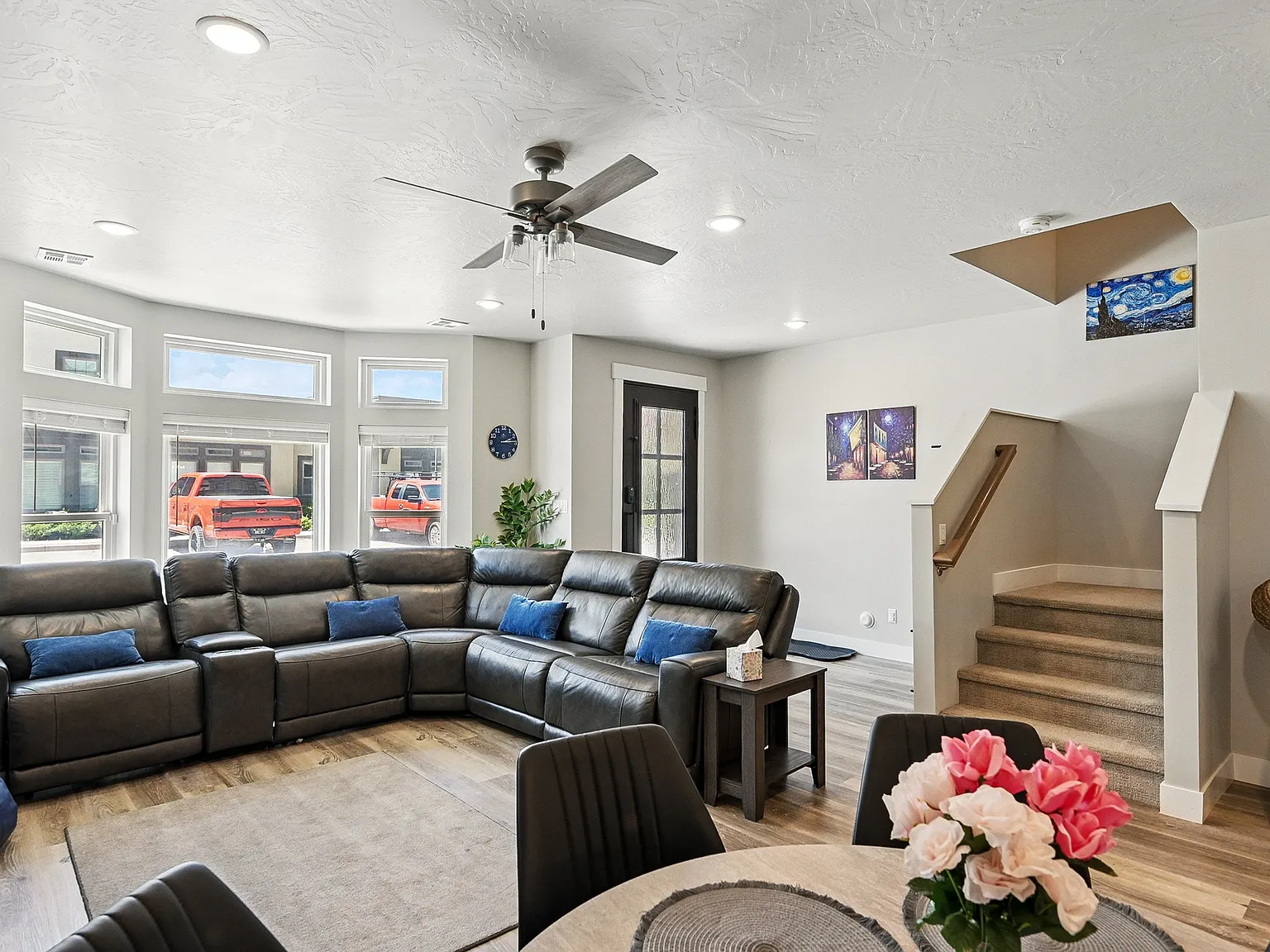 Furnished 3-Bedroom, 2.5-Bath Townhome in Cedar City Near SUU & Walmart Monthly Rentals Available... — Photo 2