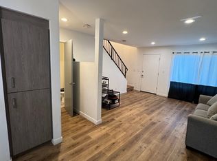 110 S Eucalyptus Ave APT 6, Inglewood, CA 90301