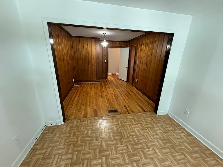 39 Mayfair Ln — Photo 14