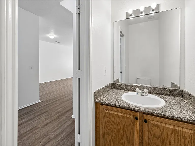 3418 Glenmore Meadow Dr — Photo 8