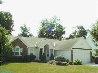 986 Gray Dr, Pickerington, OH 43147