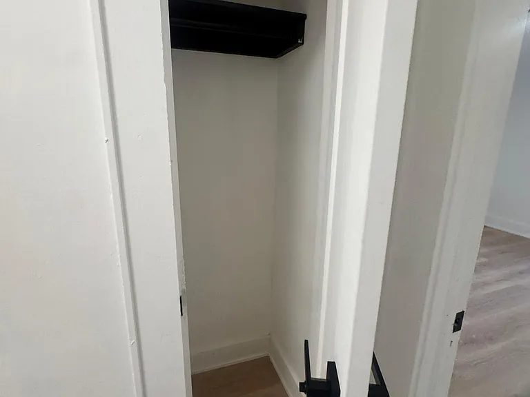 51 Marion St #2 — Photo 3