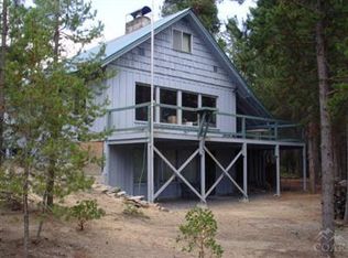 142044 Karen Ln, Crescent Lake, OR 97733