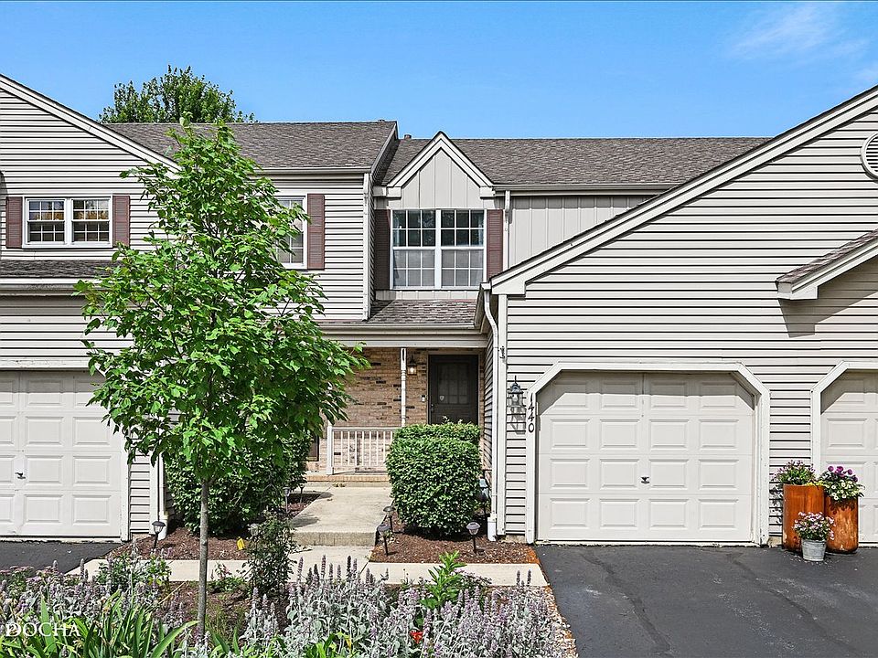 1st image of 1440 Foxcroft Dr