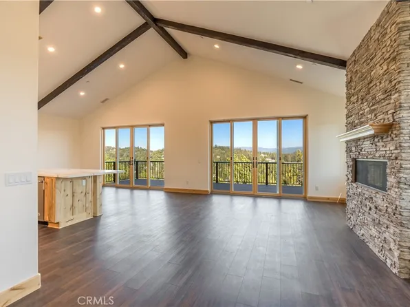 851 Madera Ln, Lake Arrowhead, CA 92352