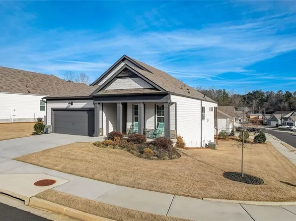 173 Four Seasons Blvd, Dallas, GA 30132