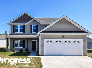 3211 Royal Deeside Ct, Zebulon, NC 27597