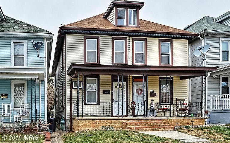 1st image of 439 Clarendon Ave