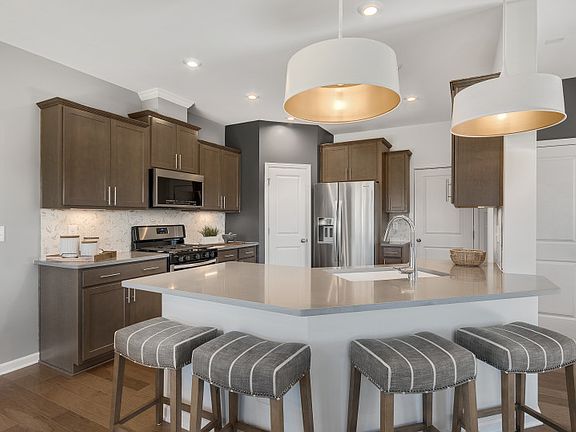 Beautiful Open Kitchen, perfect for entertaining.