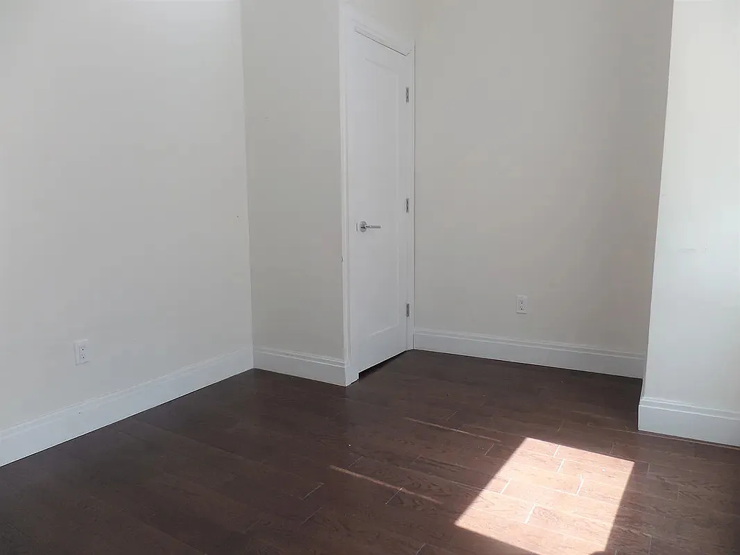 566 West 126th Street — Photo 3