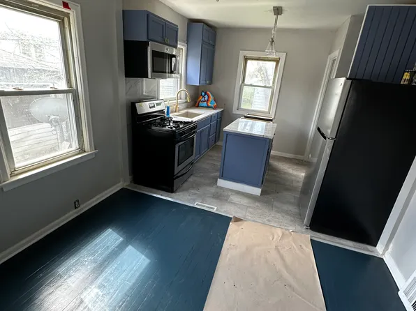 1548 Taft St, Gary, IN 46404