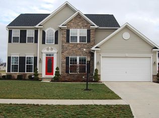 2425 Roxboro St, Avon, OH 44011