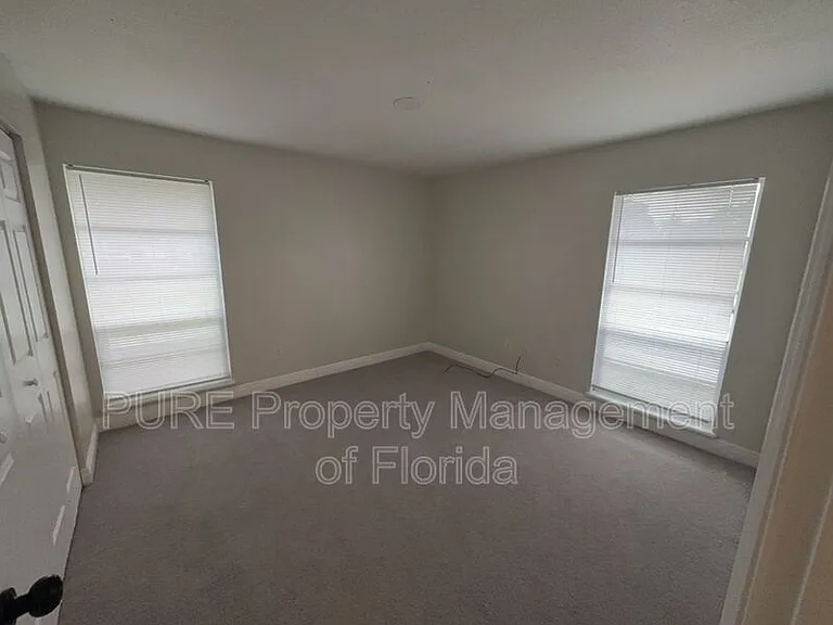 5485 SE 30th Pl #A — Photo 28