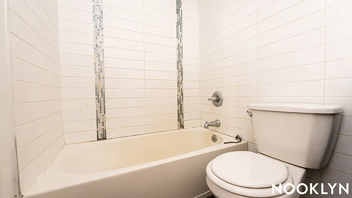 Rented by Nooklyn NYC LLC | media 7