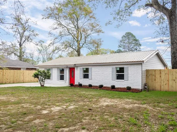 724 Sherron Ave, Baker, LA 70714