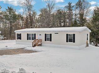 51 W West Mountain Road, Corinth, NY 12822