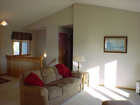 5th image of 317 Wagner Way