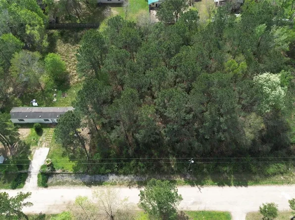 25852 Essex, New Caney, TX 77357