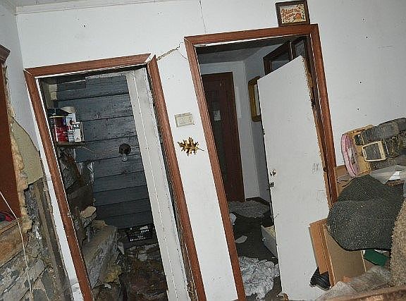 5th image of 3508 Wayne Rd