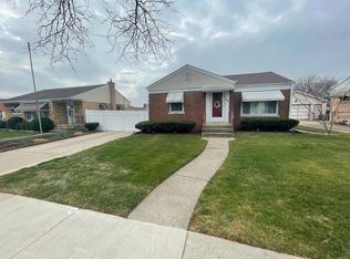 8406 Austin Ave, Morton Grove, IL 60053