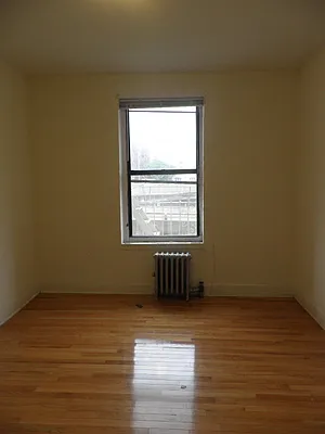 Rented by Bohemia Realty Group | media 34