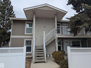 1870 111a St NW, Edmonton, AB T6J4T7