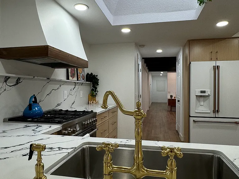 2012 Troy Pl — Photo 12