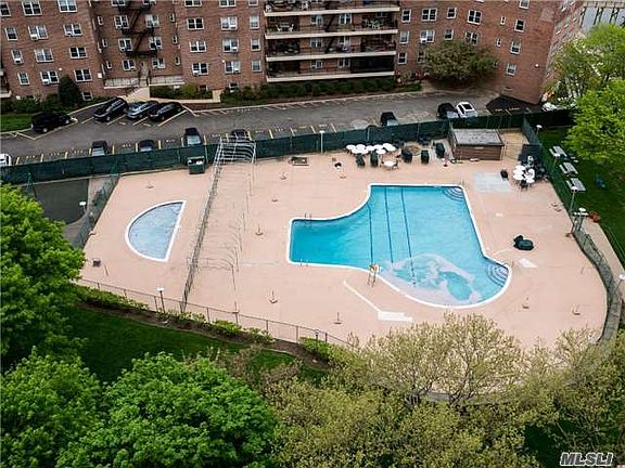 5th image of 16625 Powells Cove Blvd APT 20K