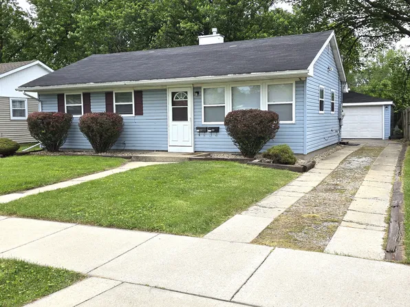 8211 Sycamore Ave, Highland, IN 46322