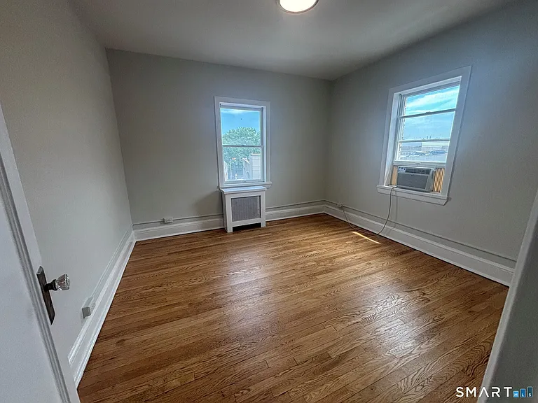 271 Greenwich Ave #2-D — Photo 8