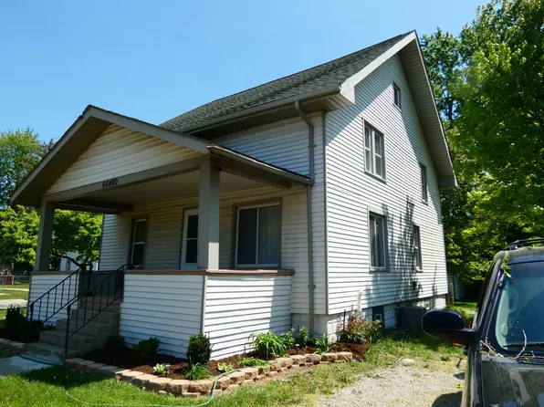 68460 Oak St, Richmond, MI 48062