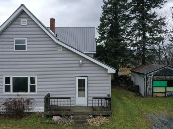 12 Decker Street, Fort Fairfield, ME 04742