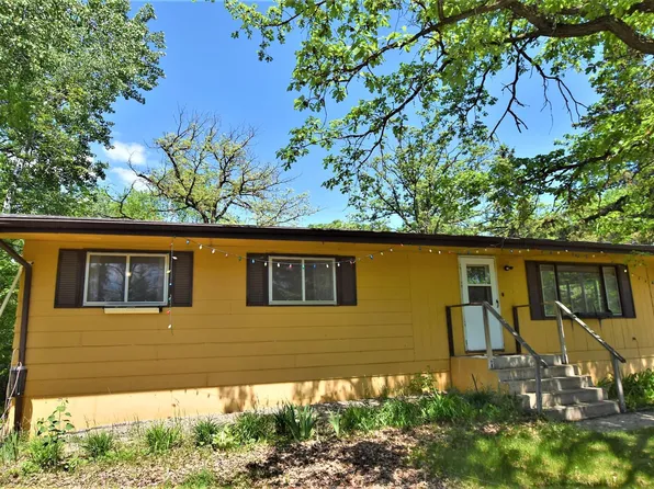 36346 State Highway 11, Roseau, MN 56751