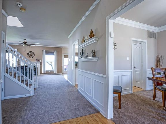 3rd image of 9998 Brightwater Dr