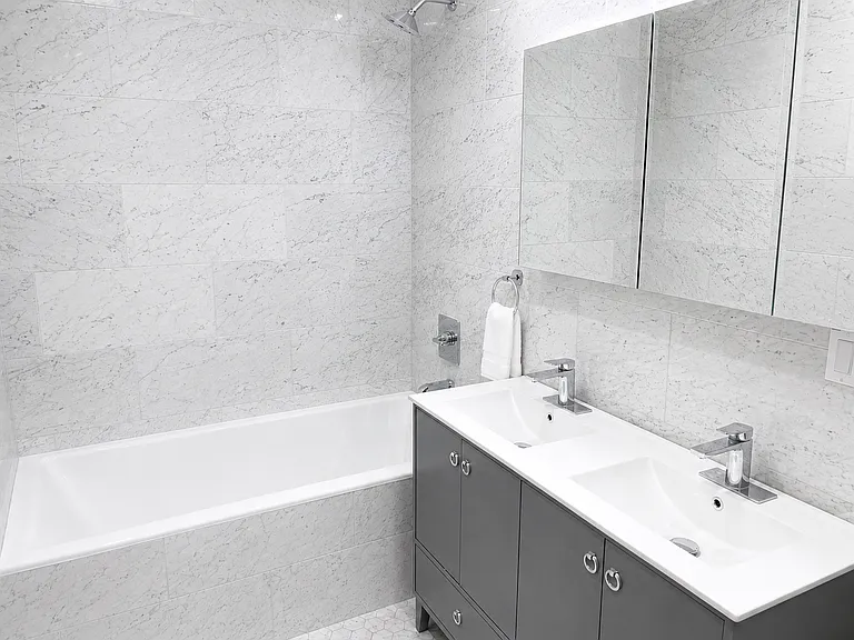 35 Union Sq #Penthouse 4 — Photo 13