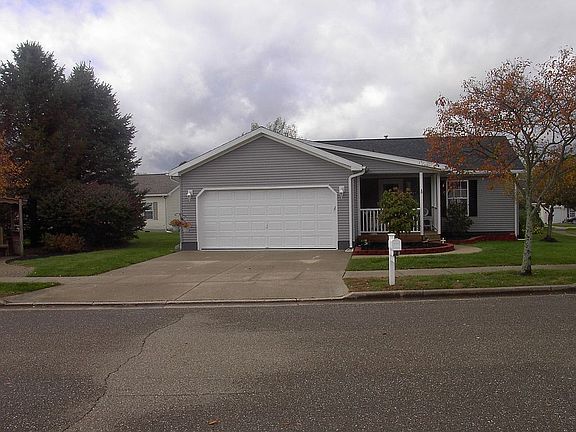 2nd image of 116 Phoenix Dr NW