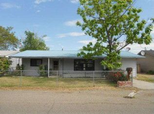 719 SW 4th St, Fruitland, ID 83619