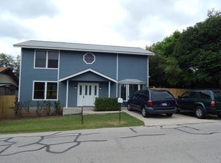 10810 Ridgeway St, Jonestown, TX 78645