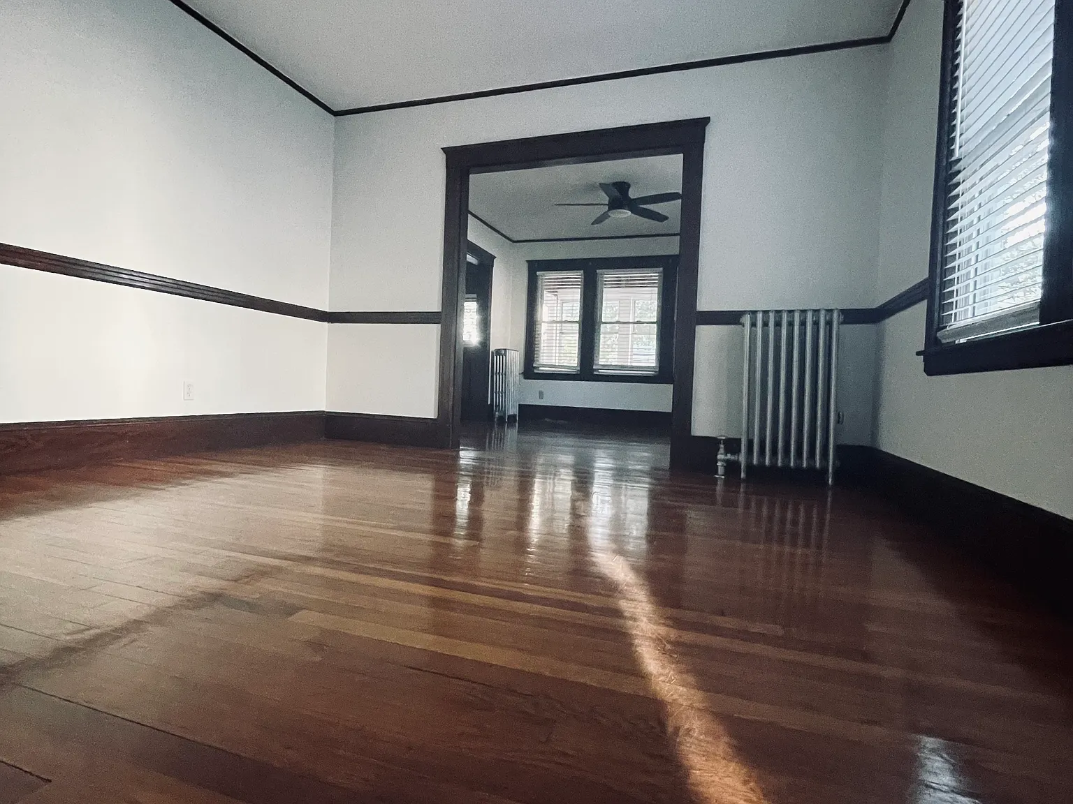 2 bed, 1200 sqft, $3,000 — Photo 2