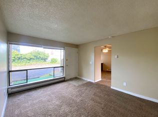 5925 99th St SW #3, Lakewood, WA 98499