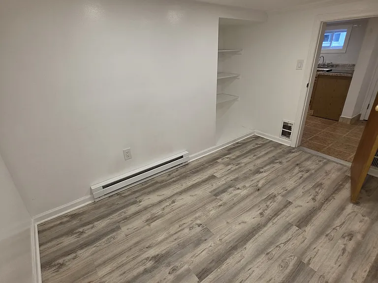 16 Hillside Ave — Photo 9
