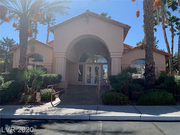 3rd image of 2925 Wigwam Pkwy APT 2023
