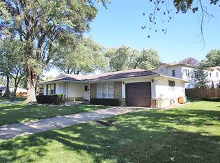 231 Tanglewood Dr, Elmwood Park, IL 60007