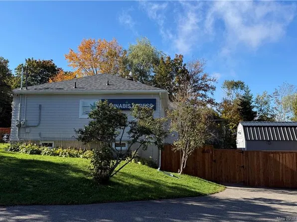 441 Woolastook Dr #B, Grand Bay Westfield, NB E5K 1T5
