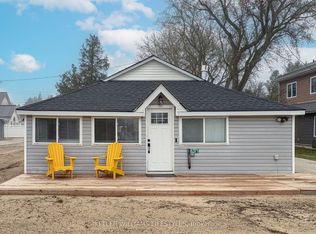 6371 Cottage Way Ln, Lambton Shores, ON N0N1J2