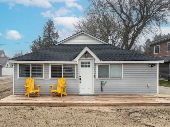 6371 Cottage Way Ln, Lambton Shores, ON N0N 1J2